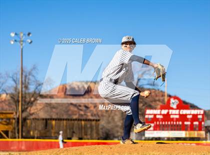 Thumbnail 2 in Summit Academy vs. North Sanpete (Chuckwagon Classic) photogallery.