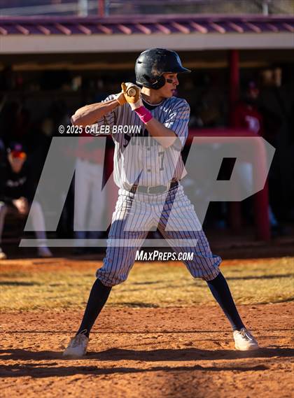 Thumbnail 2 in Summit Academy vs. North Sanpete (Chuckwagon Classic) photogallery.
