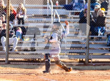 Thumbnail 1 in Summit Academy vs. North Sanpete (Chuckwagon Classic) photogallery.