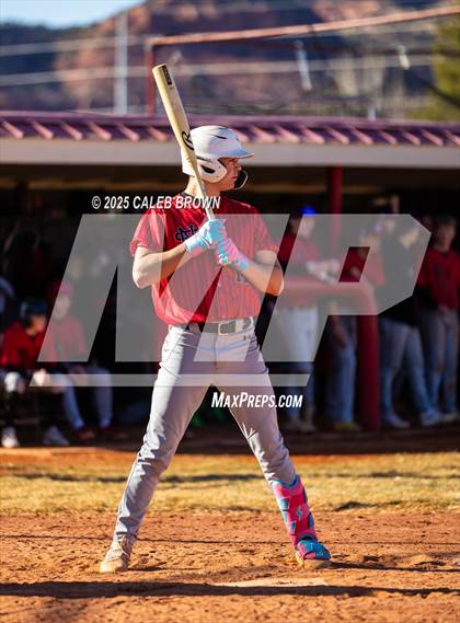 Thumbnail 1 in Summit Academy vs. North Sanpete (Chuckwagon Classic) photogallery.