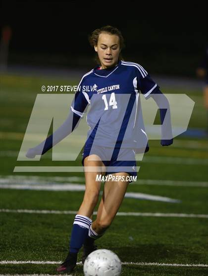 Thumbnail 3 in Steele Canyon vs. Torrey Pines (CIF SDS Open Division Final) photogallery.