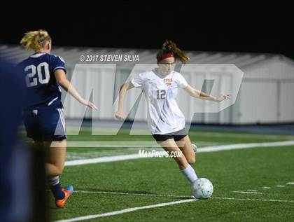 Thumbnail 3 in Steele Canyon vs. Torrey Pines (CIF SDS Open Division Final) photogallery.