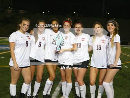 Thumbnail 3 in Steele Canyon vs. Torrey Pines (CIF SDS Open Division Final) photogallery.