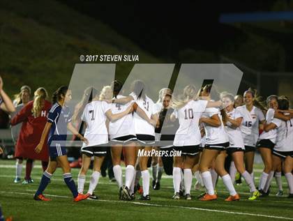 Thumbnail 2 in Steele Canyon vs. Torrey Pines (CIF SDS Open Division Final) photogallery.