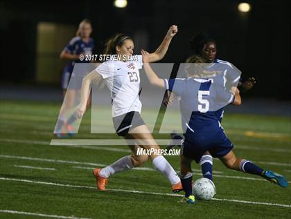 Thumbnail 3 in Steele Canyon vs. Torrey Pines (CIF SDS Open Division Final) photogallery.