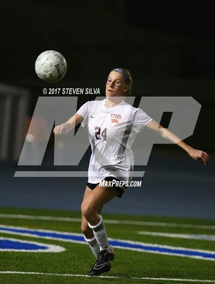 Thumbnail 3 in Steele Canyon vs. Torrey Pines (CIF SDS Open Division Final) photogallery.