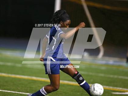 Thumbnail 3 in Steele Canyon vs. Torrey Pines (CIF SDS Open Division Final) photogallery.