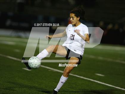 Thumbnail 2 in Steele Canyon vs. Torrey Pines (CIF SDS Open Division Final) photogallery.