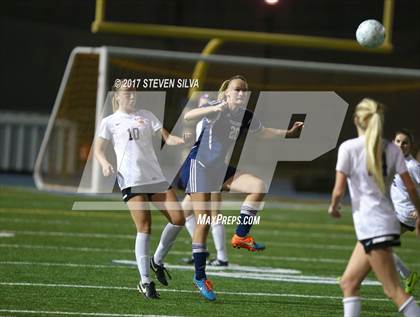 Thumbnail 3 in Steele Canyon vs. Torrey Pines (CIF SDS Open Division Final) photogallery.