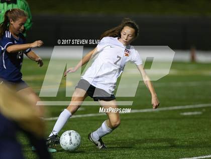 Thumbnail 2 in Steele Canyon vs. Torrey Pines (CIF SDS Open Division Final) photogallery.