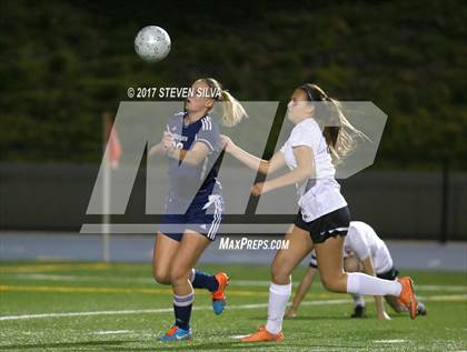 Thumbnail 2 in Steele Canyon vs. Torrey Pines (CIF SDS Open Division Final) photogallery.