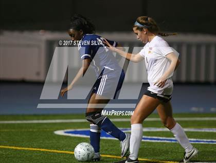 Thumbnail 3 in Steele Canyon vs. Torrey Pines (CIF SDS Open Division Final) photogallery.