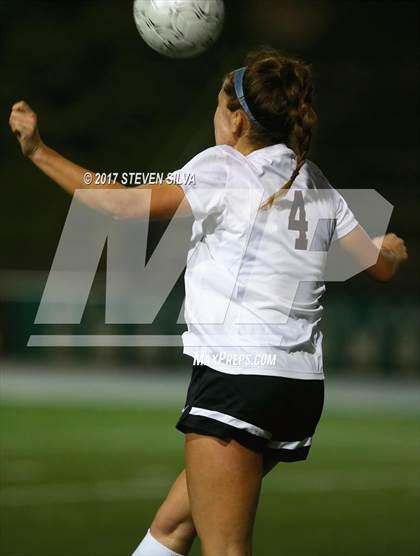 Thumbnail 2 in Steele Canyon vs. Torrey Pines (CIF SDS Open Division Final) photogallery.