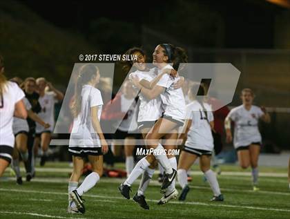 Thumbnail 1 in Steele Canyon vs. Torrey Pines (CIF SDS Open Division Final) photogallery.