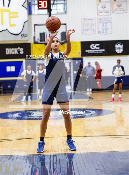 Thumbnail 3 in Brandeis Vs South Bronx Prep (City Is Mine HS Classic Quarterfinals) photogallery.
