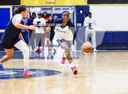 Thumbnail 2 in Brandeis Vs South Bronx Prep (City Is Mine HS Classic Quarterfinals) photogallery.