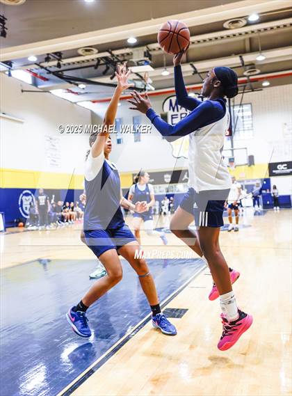 Thumbnail 1 in Brandeis Vs South Bronx Prep (City Is Mine HS Classic Quarterfinals) photogallery.