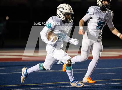 Thumbnail 2 in Folsom vs. Sheldon (CIF SJS D1 Quarter Final) photogallery.