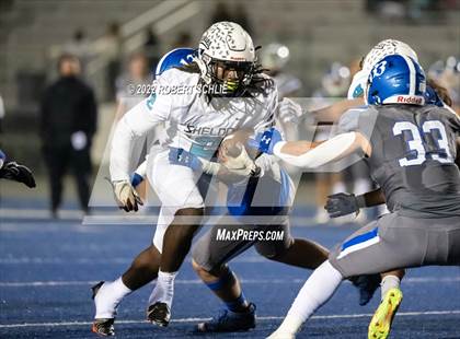 Thumbnail 1 in Folsom vs. Sheldon (CIF SJS D1 Quarter Final) photogallery.
