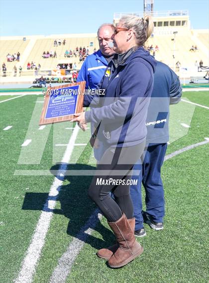 Thumbnail 3 in Bernstein vs. George Washington Prep (CIF LACS Division IV Final) photogallery.
