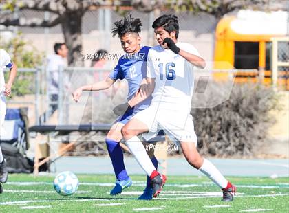 Thumbnail 2 in Bernstein vs. George Washington Prep (CIF LACS Division IV Final) photogallery.