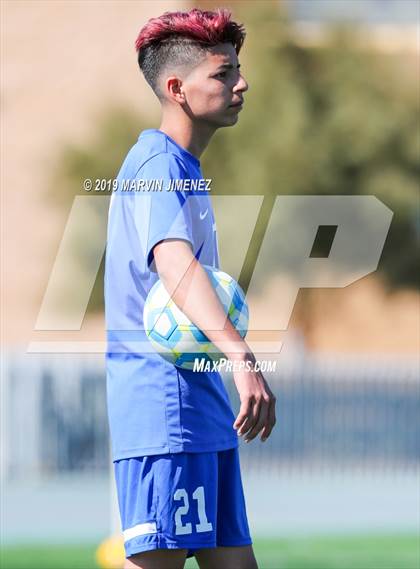 Thumbnail 2 in Bernstein vs. George Washington Prep (CIF LACS Division IV Final) photogallery.