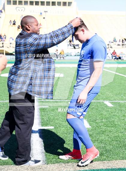 Thumbnail 2 in Bernstein vs. George Washington Prep (CIF LACS Division IV Final) photogallery.