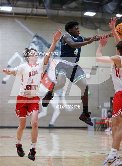Thumbnail 3 in ThunderRidge @ Regis Jesuit photogallery.