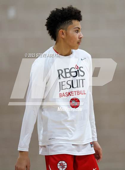 Thumbnail 1 in ThunderRidge @ Regis Jesuit photogallery.