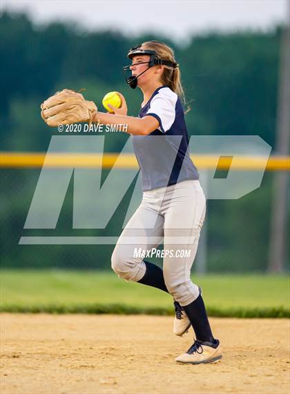 Thumbnail 3 in Pleasant Valley @ Davenport North photogallery.