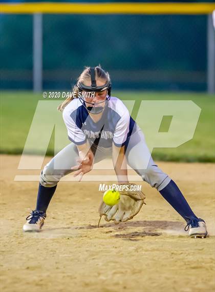 Thumbnail 2 in Pleasant Valley @ Davenport North photogallery.