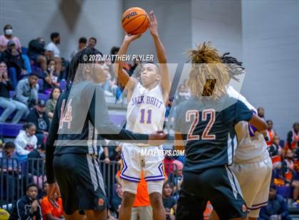 Thumbnail 1 in South View @ Jack Britt photogallery.