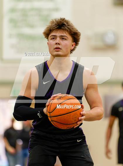Thumbnail 1 in Sacramento vs. Amador Valley photogallery.