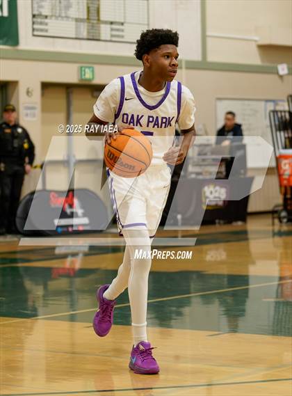 Thumbnail 1 in Sacramento vs. Amador Valley photogallery.