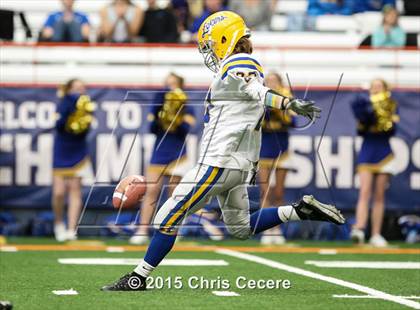 Thumbnail 3 in Schuylerville vs. Cazenovia (NYSPHSAA Class B Final) photogallery.