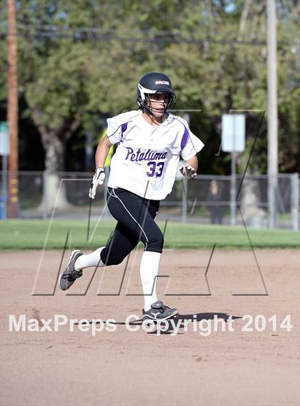 Thumbnail 2 in El Molino @ Petaluma photogallery.