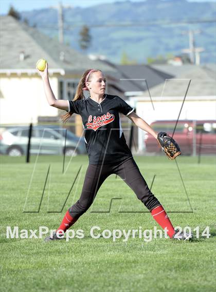 Thumbnail 1 in El Molino @ Petaluma photogallery.