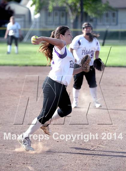 Thumbnail 2 in El Molino @ Petaluma photogallery.