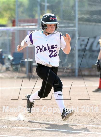Thumbnail 2 in El Molino @ Petaluma photogallery.