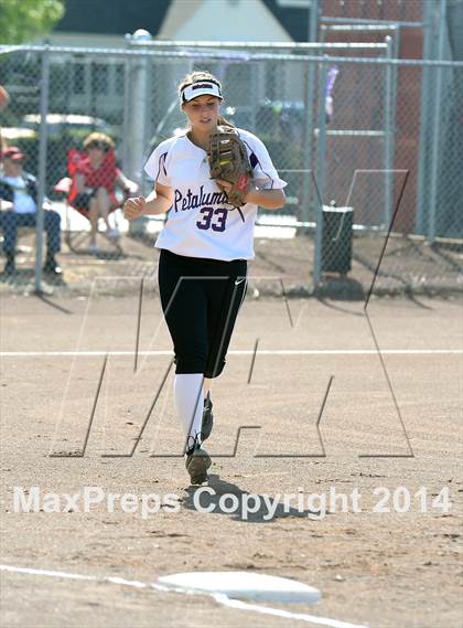 Thumbnail 1 in El Molino @ Petaluma photogallery.