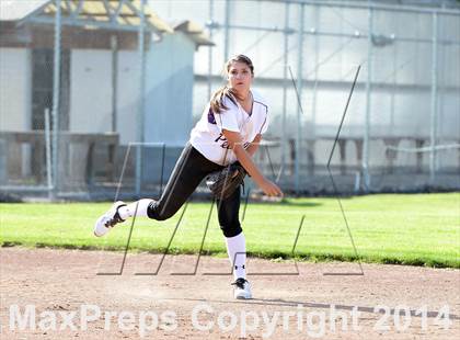 Thumbnail 3 in El Molino @ Petaluma photogallery.