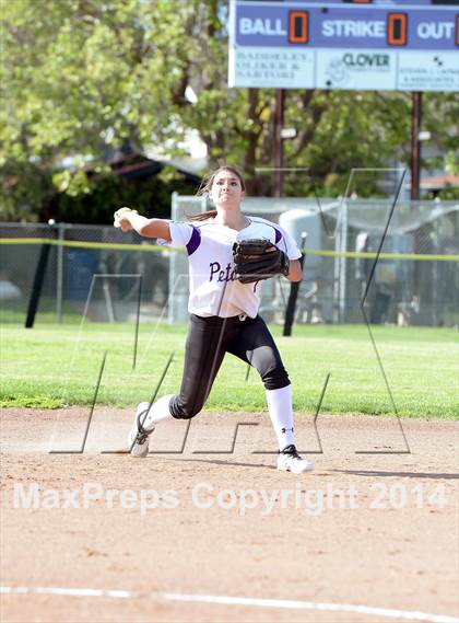 Thumbnail 3 in El Molino @ Petaluma photogallery.