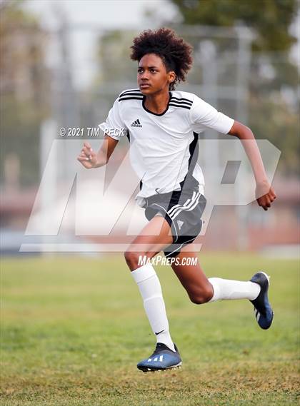 Thumbnail 3 in Tustin @ Valencia photogallery.
