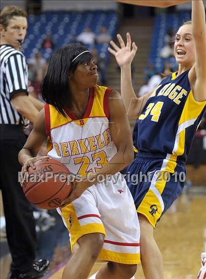 Thumbnail 2 in Oak Ridge vs. Berkeley (CIF NorCal D1 Final) photogallery.