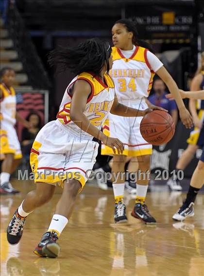 Thumbnail 1 in Oak Ridge vs. Berkeley (CIF NorCal D1 Final) photogallery.