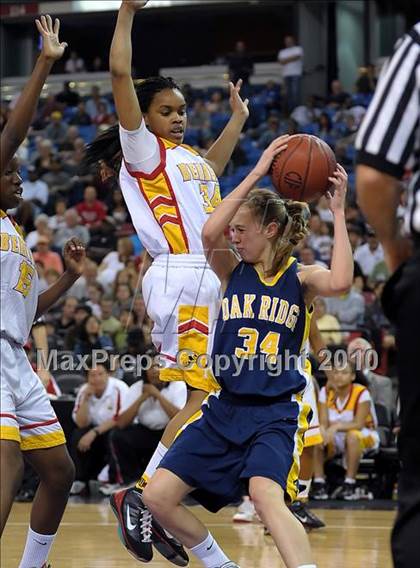 Thumbnail 2 in Oak Ridge vs. Berkeley (CIF NorCal D1 Final) photogallery.