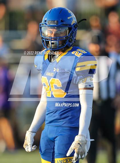 Thumbnail 1 in Valencia vs Bishop Amat photogallery.