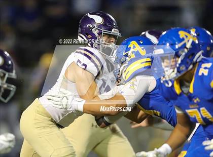 Thumbnail 1 in Valencia vs Bishop Amat photogallery.