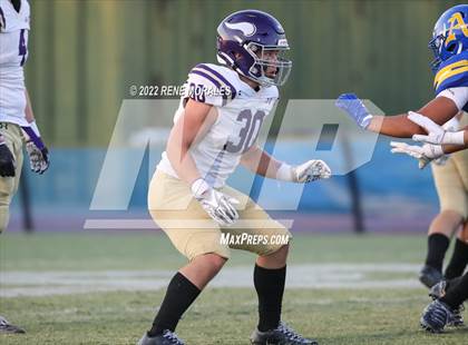 Thumbnail 2 in Valencia vs Bishop Amat photogallery.