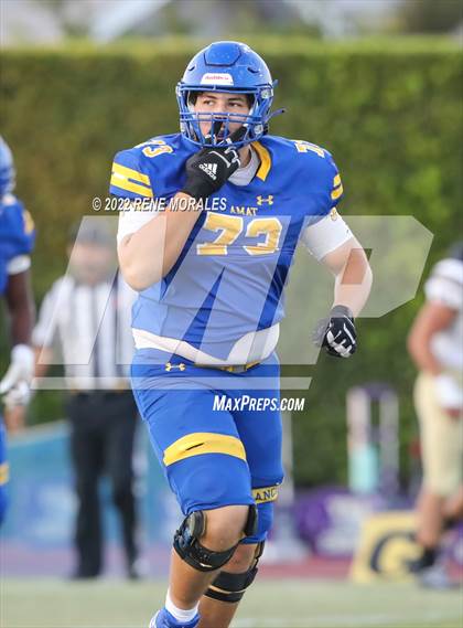 Thumbnail 3 in Valencia vs Bishop Amat photogallery.